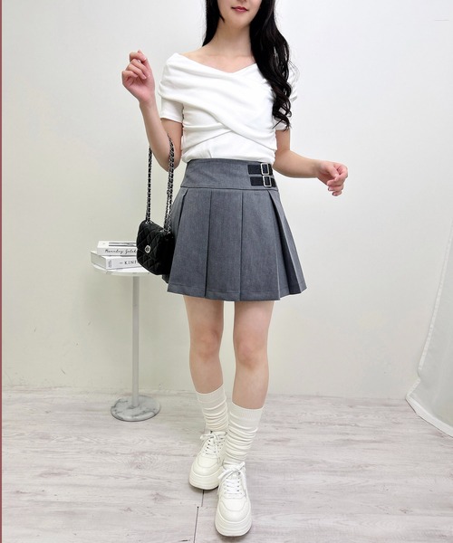 INGNI(イング)の「【WEB限定】クロスオフショルトップス(Tシャツ/カットソー・レディース・オフホワイト/ピンクベージュ/ブラック・M)」の9枚目の写真