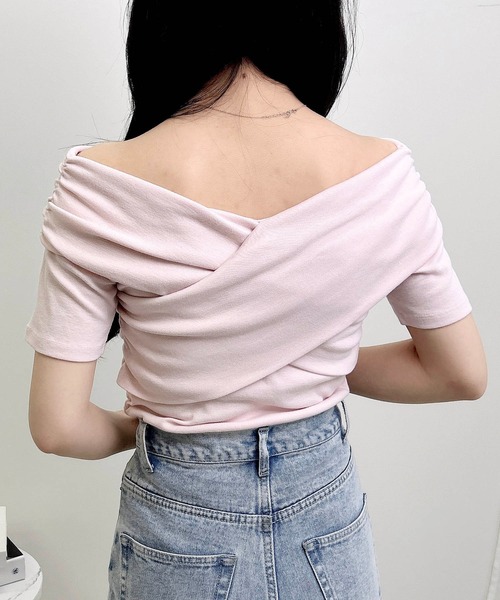 INGNI(イング)の「【WEB限定】クロスオフショルトップス(Tシャツ/カットソー・レディース・オフホワイト/ピンクベージュ/ブラック・M)」の17枚目の写真