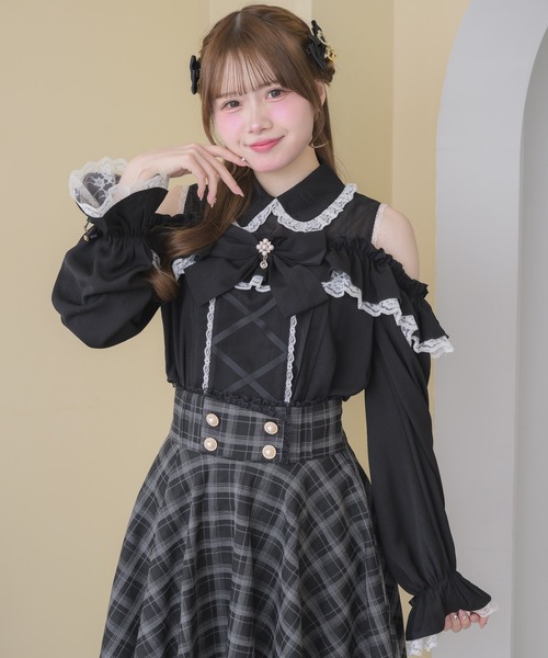 ROJITA（ロジータ）の「【SNSでも大反響】フロントレースアップ肩開きブラウス（シャツ/ブラウス・レディース・ピンク/ブラック/ホワイト・FREE）」の8枚目の写真