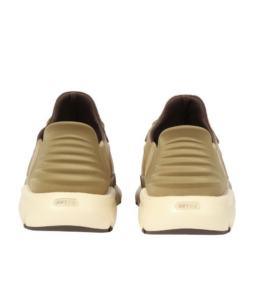 PUMA(プーマ)の「プーマ PUMA SOFTRIDE フレックス LSL EASE IN ワイド(スニーカー・メンズ・キャメル・27.5cm/28.0cm/25.0cm/25.5cm/26.0cm/26.5cm/27.0cm)」の5枚目の写真
