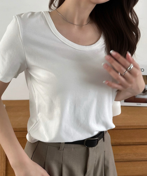 Eclat one(エクラワン)の「【Eclat one】ベーシック ラウンドネック フィット 半袖 カットソー(Tシャツ/カットソー・レディース・ホワイト/グレー/カーキ/ブラック・FREE)」の20枚目の写真