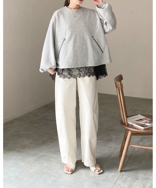 She's Closet(シーズクローゼット)の「長袖 裾レースドッキングロンT レイヤードインナー トップス(Tシャツ/カットソー・レディース・ホワイト/ブラック・FREE)」の4枚目の写真