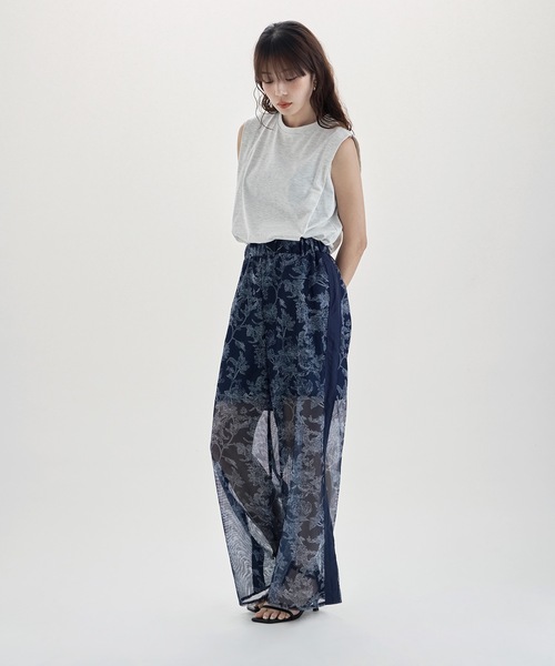 etoll.（エトル）の「花柄メッシュサイドラインパンツ（その他パンツ・レディース・ベージュ/ネイビー・M）」の14枚目の写真