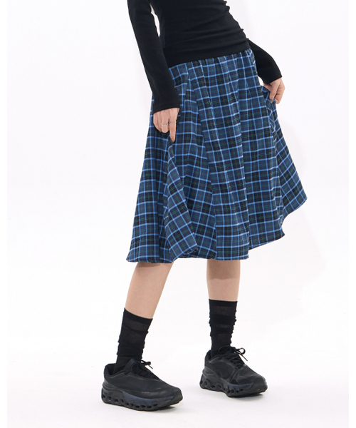 MOAA(モア)の「Checkered Flared Skirt (GREEN)(スカート・レディース・その他・MEDIUM/SMALL)」の2枚目の写真