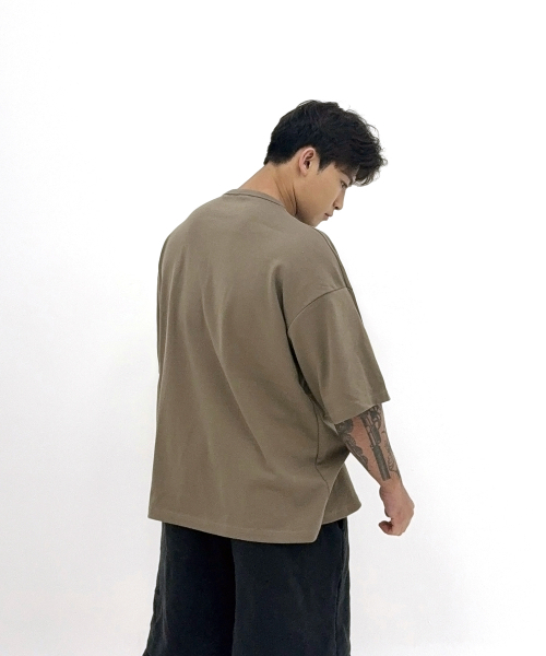 BARBELLWORKS(バーベルワークス)の「ジムウェアストリートスタンダードオーバーボックスフィット(Tシャツ/カットソー・メンズ・ブラック/チャコール/ホワイト/ピンク/カーキ・MEDIUM/SMALL/LARGE/X-LARGE/XX-LARGE)」の12枚目の写真