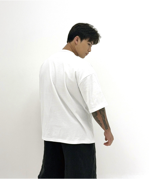 BARBELLWORKS(バーベルワークス)の「ジムウェアストリートスタンダードオーバーボックスフィット(Tシャツ/カットソー・メンズ・ブラック/チャコール/ホワイト/ピンク/カーキ・MEDIUM/SMALL/LARGE/X-LARGE/XX-LARGE)」の19枚目の写真
