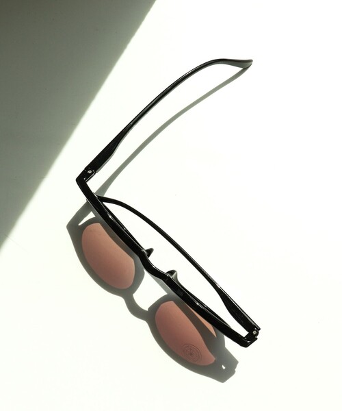 IZIPIZI(イジピジ)の「【IZIPIZI/イジピジ】CROSS ROAD SUN POLARIZED#D(サングラス・メンズ・ブラック・FREE)」の2枚目の写真