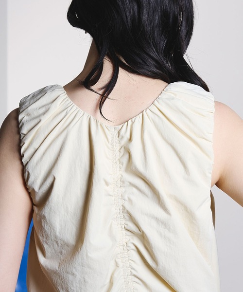 ROSE BUD(ローズバッド)の「DRAWSTRING SLV.LESS DRESS(ワンピース・レディース・ブラック/ホワイト・ONE SIZE)」の17枚目の写真