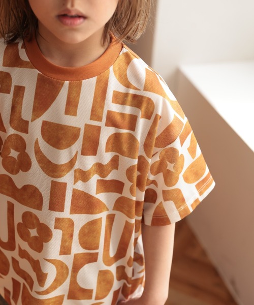 Ocean&Ground(オーシャン&グラウンド)の「吸水速乾ソウガラTシャツ(Tシャツ/カットソー・キッズ・ロイヤルブルー/キャメル/レッド・90/100/110/120/130/140)」の7枚目の写真