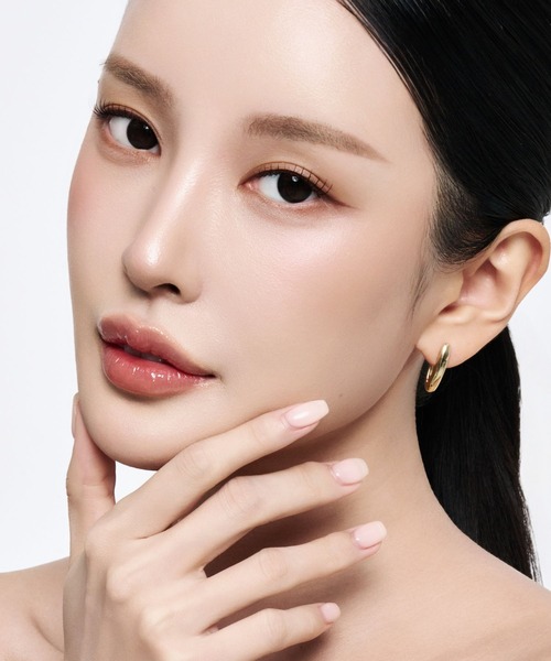 Lyvi(ライビィ)の「V-Veil Drop Hoop Pierce / 金属アレルギー対応(ピアス(両耳用)・レディース・シルバー/ゴールド・FREE)」の15枚目の写真