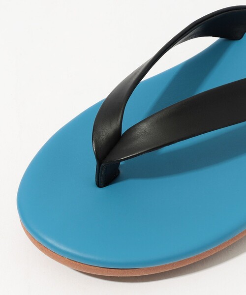 ANCIENT GREEK SANDALS（エンシェントグリークサンダルズ）の「Ancient Greek Sandals SAIONARA トングサンダル（サンダル・レディース・ブルー系その他/ブラウン系その他/レッド系その他・38/37/36）」の8枚目の写真