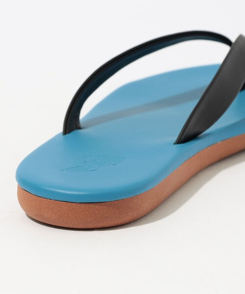ANCIENT GREEK SANDALS（エンシェントグリークサンダルズ）の「Ancient Greek Sandals SAIONARA トングサンダル（サンダル・レディース・ブルー系その他/ブラウン系その他/レッド系その他・38/37/36）」の9枚目の写真
