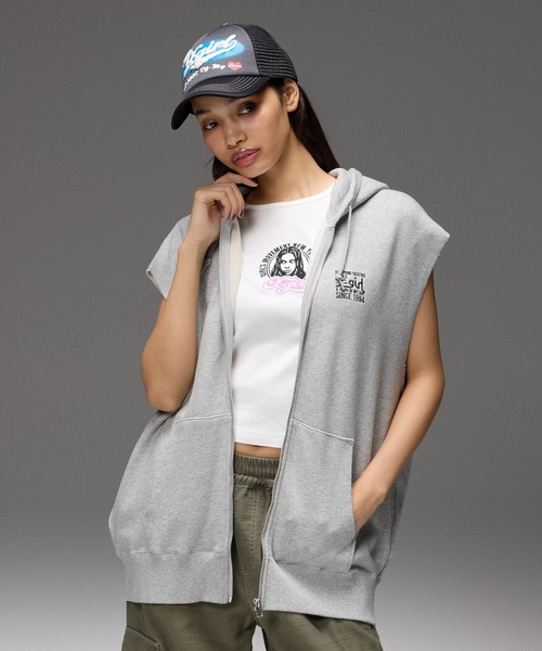 X-girl(エックスガール)の「OVAL LOGO TRUCKER CAP(キャップ・レディース・ブラック/オリーブ・ONE SIZE)」の5枚目の写真