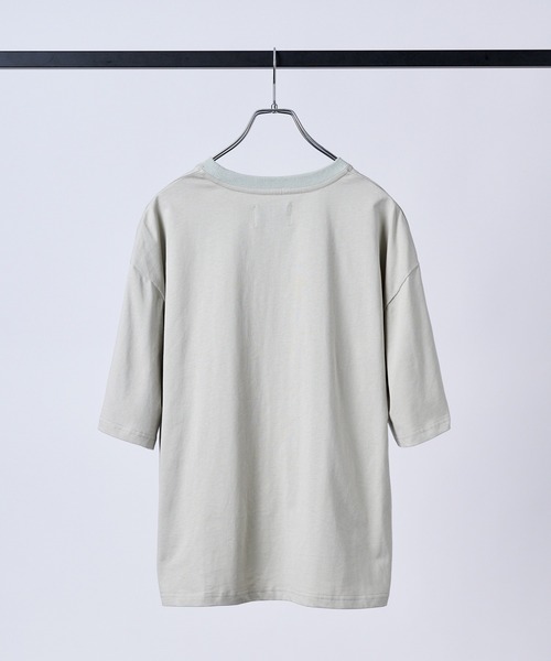 Confirm(コンファーム)の「タックディテールTシャツ / Tuck-Detail T-Shirt メンズ ウィメンズ ユニセックス(Tシャツ/カットソー・メンズ・ブラック/ホワイト/グレー・M/L)」の7枚目の写真