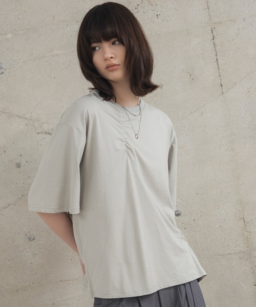 Confirm(コンファーム)の「タックディテールTシャツ / Tuck-Detail T-Shirt メンズ ウィメンズ ユニセックス(Tシャツ/カットソー・メンズ・ブラック/ホワイト/グレー・M/L)」の22枚目の写真
