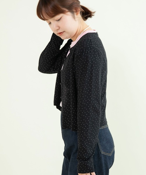CHILD WOMAN（チャイルドウーマン）の「80/2天竺 DOTプリントクルーカーディガン長袖（カーディガン/ボレロ・レディース・ブラック/ホワイト・FREE）」の11枚目の写真