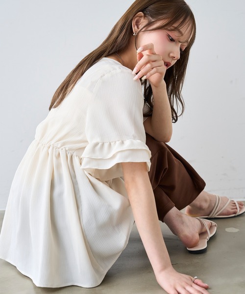 mil(ミル)の「楊柳 袖フリル ペプラムブラウス【587210】(シャツ/ブラウス・レディース・オフホワイト/ブラウン/ブラック・XS/S)」の13枚目の写真