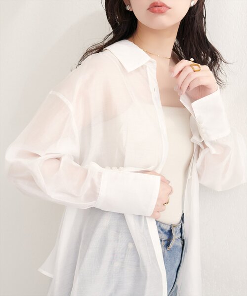 natural couture(ナチュラルクチュール)の「【sherbet line】接触冷感バックフリルシアーシャツ(シャツ/ブラウス・レディース・オフホワイト/ブラウン/ピンク/イエロー・FREE)」の3枚目の写真