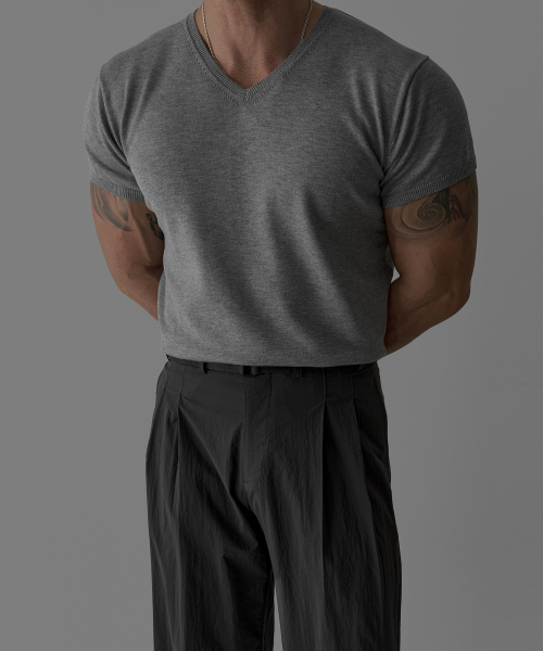BOWLOW PRODUCT（バウロープロダクト）の「Vネックマッスル半袖ニット[グレー]（Tシャツ/カットソー・メンズ・その他・MEDIUM/LARGE/X-LARGE）」の3枚目の写真