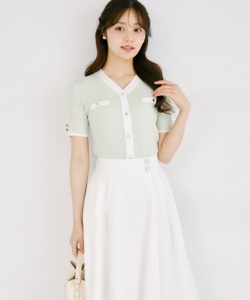 tocco closet(トッコ クローゼット)の「【ZOZO限定】接触冷感フェイクポケット装飾Vネック配色半袖リブニットトップス(Tシャツ/カットソー・レディース・ネイビー/オフホワイト/ピンク/ブラック/ミント・M)」の18枚目の写真
