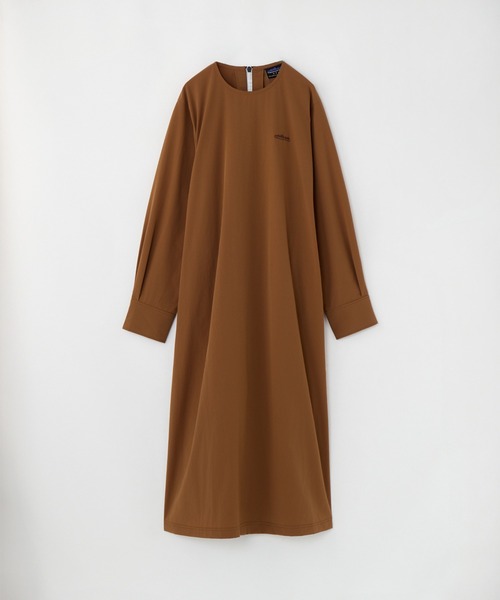 THOUSAND MILE（サウザンドマイル）の「[L's] ロングスリーブワンピース <撥水、４WAYストレッチ、UVカット>NY/PU（ワンピース・レディース・ネイビー/ブラック/ライトブラウン/チャコールグレー・FREE）」の3枚目の写真