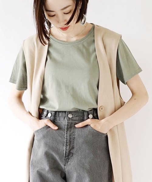 zootie（ズーティー）の「汗しみない Tシャツ［スタンダード］（Tシャツ/カットソー・レディース・グレイッシュブルー/ブラック/ネイビー系/レッド系その他/オフホワイト/ライトカーキ/ライトオレンジ系/杢グレー/ダークカーキ/モカ/イエロー系その他/ラベンダー/アイボリー/ネイビー・3L/L/LL/M）」の7枚目の写真