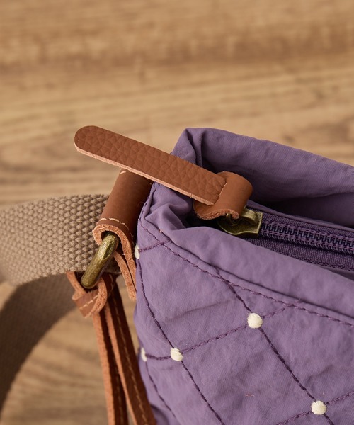 toleur(トーラ)の「【toleur】ステッチドット刺繍ショルダーバック 13050(ショルダーバッグ・レディース・パープル/ブラック・FREE)」の6枚目の写真
