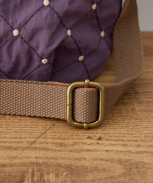 toleur(トーラ)の「【toleur】ステッチドット刺繍ショルダーバック 13050(ショルダーバッグ・レディース・パープル/ブラック・FREE)」の7枚目の写真