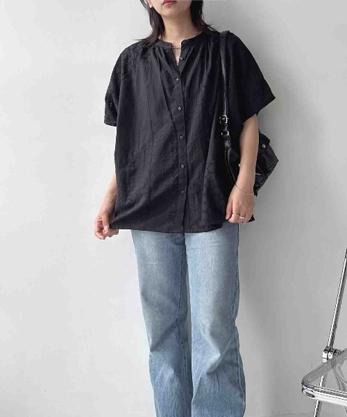 AS KNOW AS plus(アズノゥアズプラス)の「〇インドコットン ドルマンパッチ半袖ブラウス(シャツ/ブラウス・レディース・ダークブルー/ブラック/オフホワイト・FREE)」の10枚目の写真