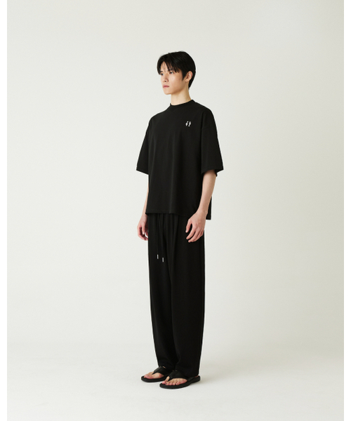 THEENDQUESTION(ジエンドクエスチョン)の「Relax tuck pants / BLACK(その他パンツ・レディース・その他・FREE)」の3枚目の写真