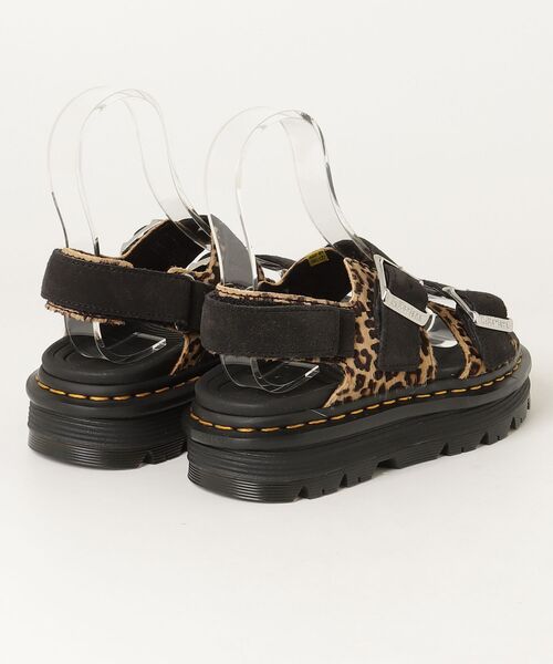 Dr. Martens(ドクターマーチン)の「Dr. Martens/ドクターマーチン ZEBZAG サンダル 43399200(サンダル・メンズ・ブラック・UK8/UK7/UK6/UK5/UK4/UK3/UK9)」の14枚目の写真