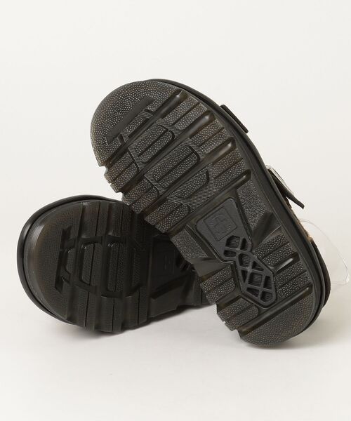 Dr. Martens(ドクターマーチン)の「Dr. Martens/ドクターマーチン ZEBZAG サンダル 43399200(サンダル・メンズ・ブラック・UK8/UK7/UK6/UK5/UK4/UK3/UK9)」の15枚目の写真