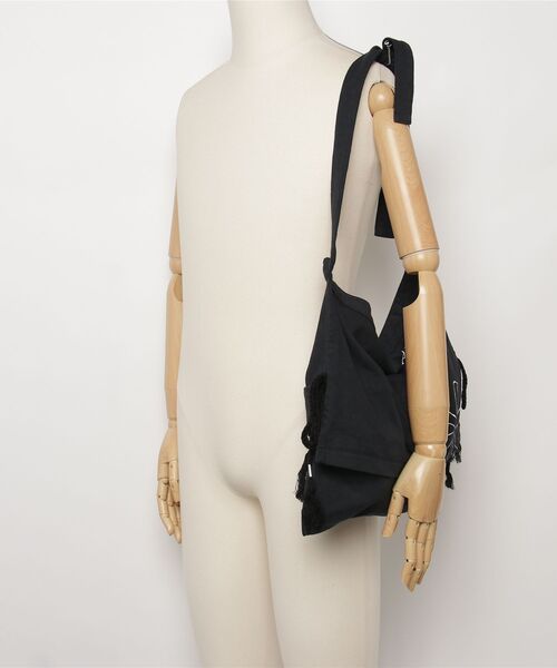 STUDIOUS(ステュディオス)の「Jersey flap Bag(Tシャツ/カットソー・メンズ・ブラック・FREE)」の5枚目の写真