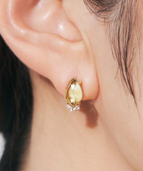 Jewel closet by L&Co.(ジュエルクローゼットバイエルアンドコー)の「K10 カラーストーン ピアス(ピアス(両耳用)・レディース・ゴールド系その他3/ゴールド系その他2/ゴールド系その他・FREE)」の5枚目の写真