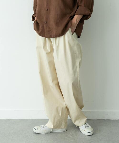 URBAN RESEARCH Sonny Label(アーバンリサーチサニーレーベル)の「タイプライターイージーワイドパンツ(チノパンツ・メンズ・カーキ/オフホワイト/ブラック・LARGE/MEDIUM)」の7枚目の写真