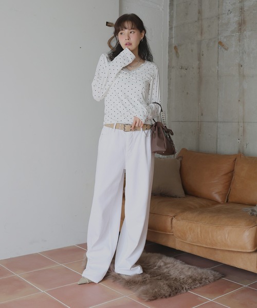 Mili affinity(ミリアフィニティー)の「Vネックレース付きフロントデザイントップス(Tシャツ/カットソー・レディース・杢グレー/オフホワイト/ブラック・FREE)」の7枚目の写真