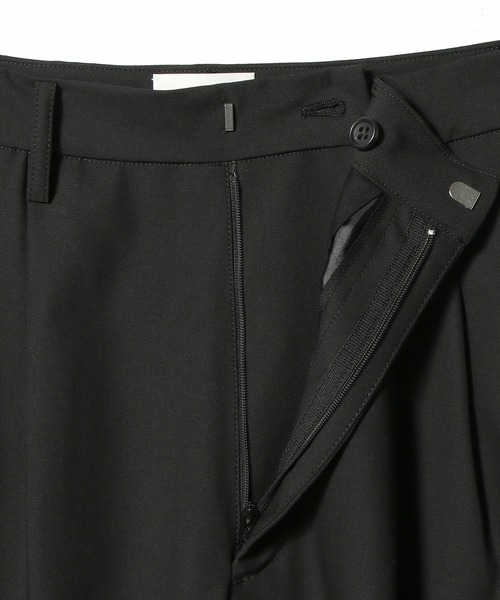 UNUS(ユナス)の「UNUS / Two Tuck Wide Trousers(スラックス・レディース・グレー/ブラック・38/36)」の7枚目の写真