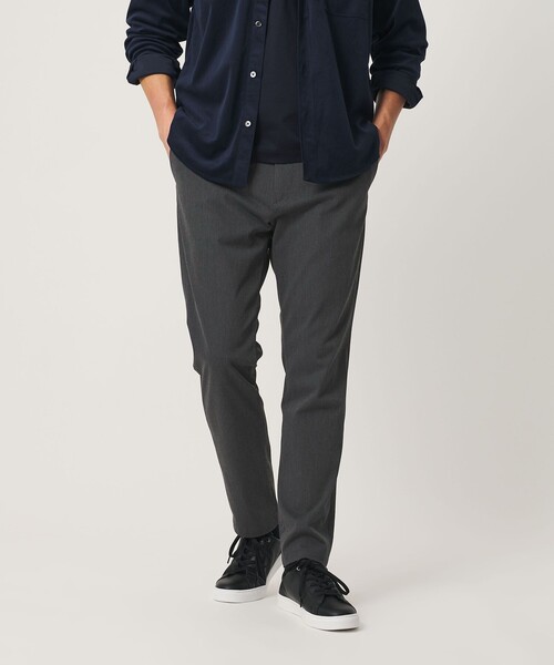BEAUTY&YOUTH UNITED ARROWS(ビューティーアンドユースユナイテッドアローズ)の「【WEB限定 WARDROBE SMART】ワンダーシェイプ スキニーパンツ(その他パンツ・メンズ・ブラック/ベージュ/ダークグレー・L/M/S/XL)」の2枚目の写真