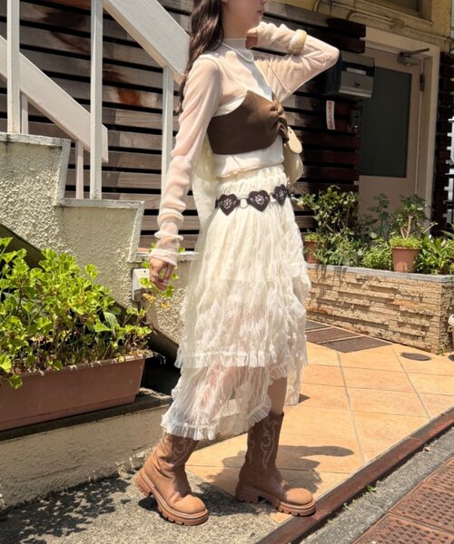 w closet(ダブルクローゼット)の「イレヘムシアースカート(スカート・レディース・ブラック/アイボリー・FREE)」の7枚目の写真
