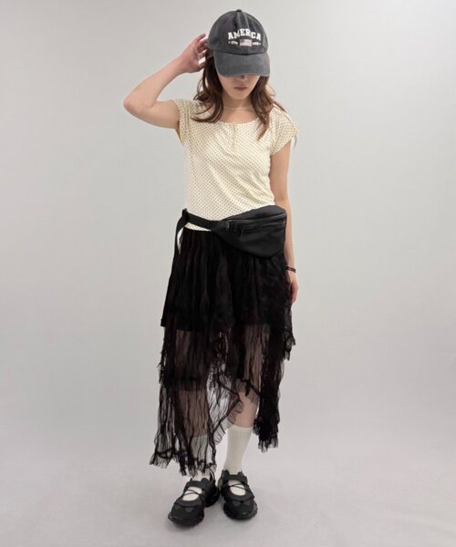 w closet(ダブルクローゼット)の「イレヘムシアースカート(スカート・レディース・ブラック/アイボリー・FREE)」の12枚目の写真