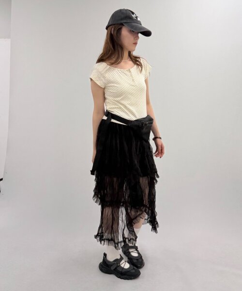 w closet(ダブルクローゼット)の「イレヘムシアースカート(スカート・レディース・ブラック/アイボリー・FREE)」の13枚目の写真