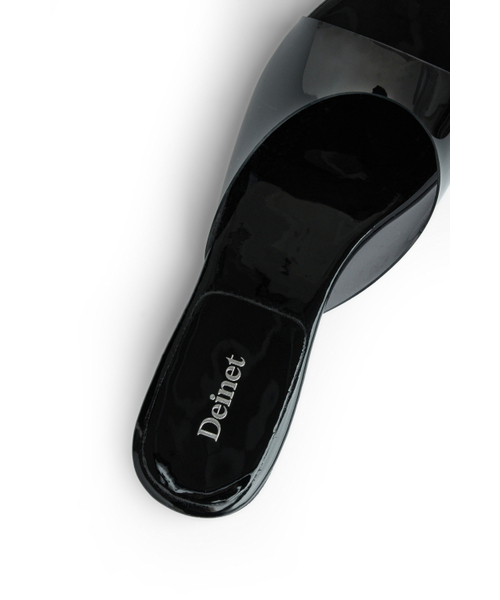 DEINET(ダイニット)の「JELLY SLIPPERS IN BLACK(サンダル・レディース・その他・24cm/25cm/23cm)」の5枚目の写真