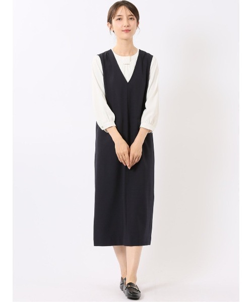 m.f.editorial(エムエフエディトリアル)の「ワンピース ジャンスカ レディース セットアップ可能 ストレッチ ウォッシャブル イージーケア ノースリ Vネック エアリーツイル 紺(ジャンパースカート・レディース・ネイビー・MEDIUM/LARGE)」の1枚目の写真