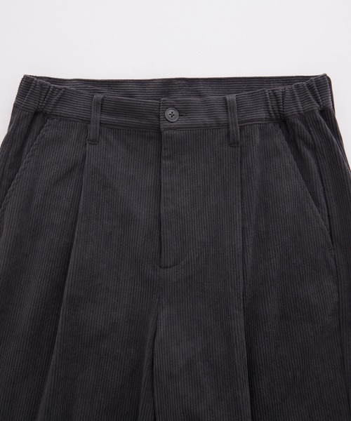 EASENCE(イーズエンス)の「【EASENCE】コーデュロイ セットアップ テーラードジャケット&タックストレートパンツ / 保温・UVカット(セットアップ・メンズ・ブラック/ダークグレー/ベージュ系/ブラウン系/ダークオリーブ・XL/L/M/S)」の20枚目の写真