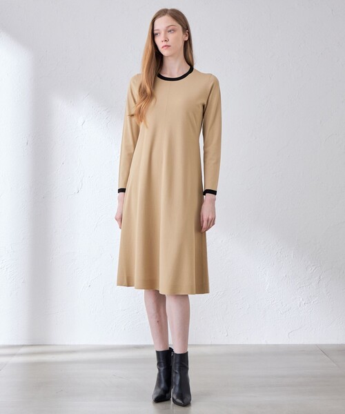 MACKINTOSH LONDON(マッキントッシュ ロンドン)の「レーヨンストレッチニットワンピース(ワンピース・レディース・ベージュ/ブラック・38/40)」の9枚目の写真