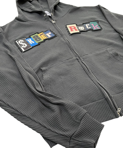 SK8ER ROCK（スケーターロック）の「コラージュロゴワッフルフードジップアップ（チャコール）（パーカー・レディース・その他・ONE SIZE）」の5枚目の写真