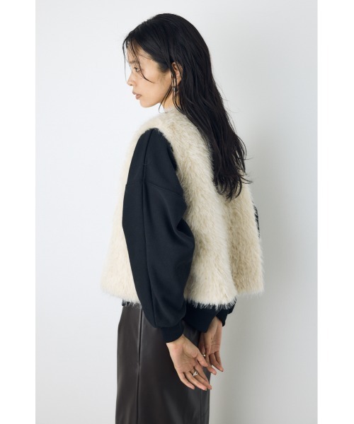 AZUL by moussy(アズールバイマウジー)の「フェイクファーベスト 秋服 冬服 無地 アニマル柄 ヒョウ柄 豹柄(ベスト・レディース・ベージュ系その他/グレー/ベージュ/アイボリー・FREE)」の7枚目の写真