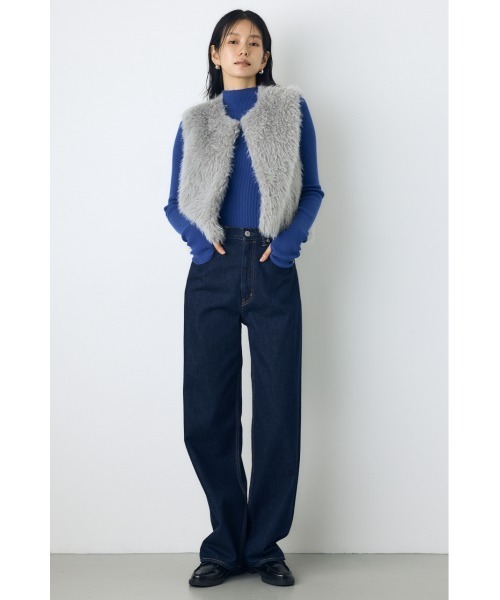 AZUL by moussy(アズールバイマウジー)の「フェイクファーベスト 秋服 冬服 無地 アニマル柄 ヒョウ柄 豹柄(ベスト・レディース・ベージュ系その他/グレー/ベージュ/アイボリー・FREE)」の18枚目の写真