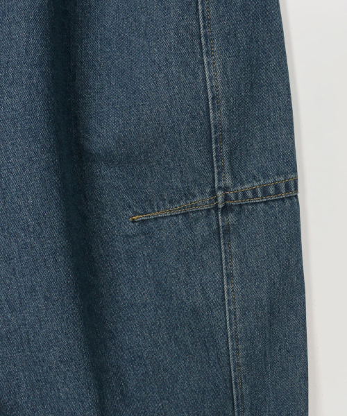 INDUST（インダスト）の「カーブドワイドデニムパンツ (ブルー)（デニムパンツ・レディース・ブルー・1(S)/2(M)/3(L)）」の3枚目の写真