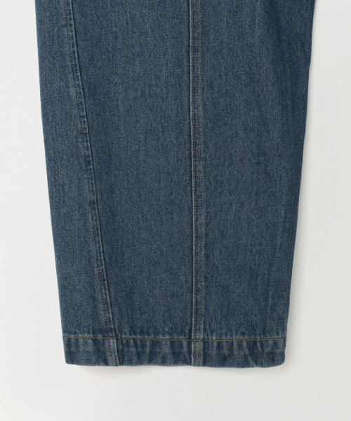 INDUST（インダスト）の「カーブドワイドデニムパンツ (ブルー)（デニムパンツ・レディース・ブルー・1(S)/2(M)/3(L)）」の5枚目の写真
